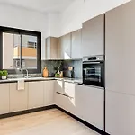 Sanders Crystal 1 Limassol