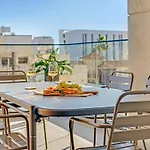 Sanders Crystal 1 Limassol