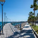 Apartament Sanders Crystal 1 *