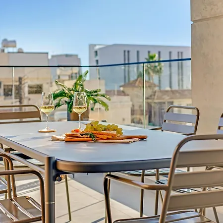 Sanders Crystal 1 Limassol