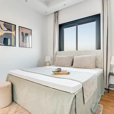 Apartment Sanders Crystal 1 *