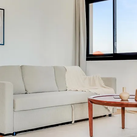 Sanders Crystal 1 * Limassol