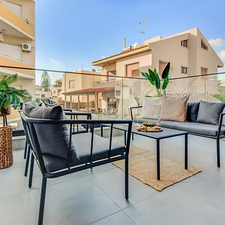 Sanders Crystal 1 Apartament