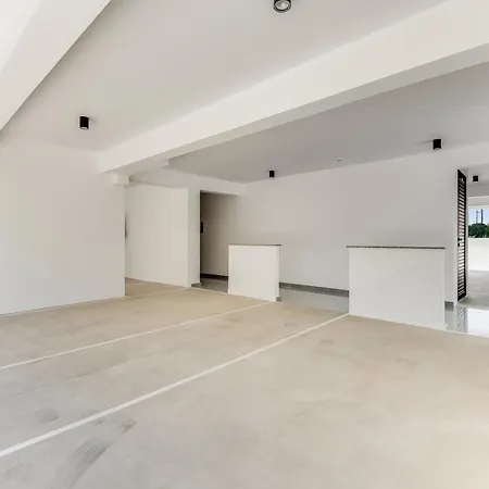 Apartamento Sanders Crystal 1 *