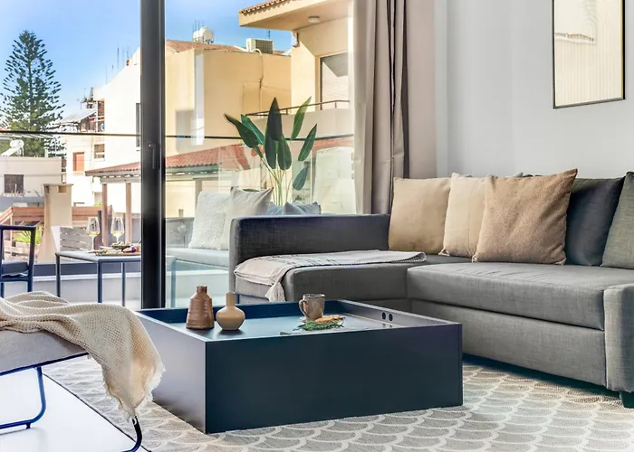 Sanders Crystal 1 Daire Limasol