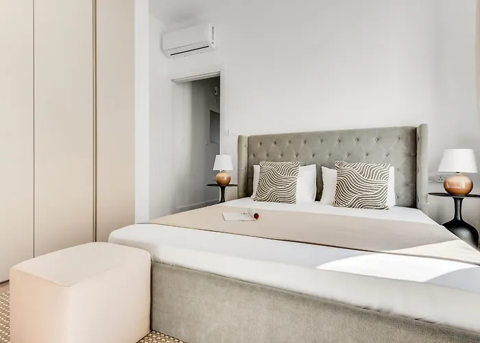 Sanders Crystal 1 Limasol